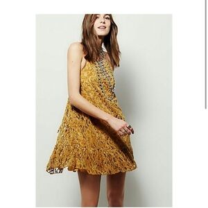 NWOT Fairy Lights Gold Velvet Lace Overlay Ruffle Mini Dress